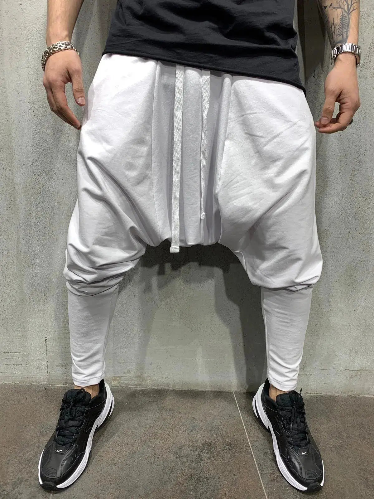 Mens Clothing 2025 Men's New Hip-hop Trend Trousers European American Loose Solid Color Feet Street Sports Casual Harem Pants bubbles jewelry and loan